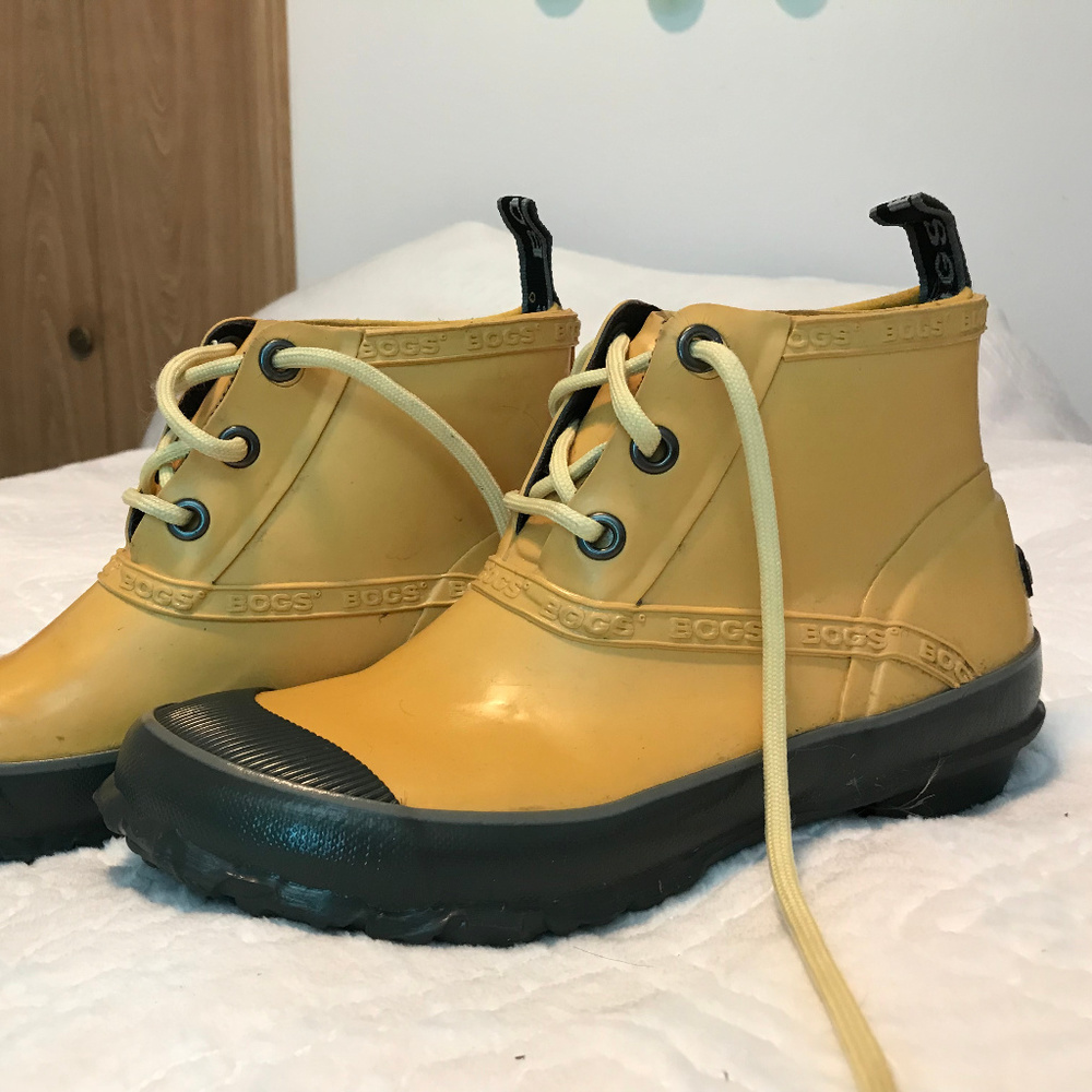Bogs Rain Boots Size 8